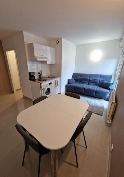 Residence Du Grand Stade 생드니 외부 사진